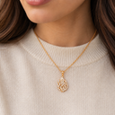 Collier Aech Cheli zircons doré – porté