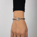 Bracelet Central Chain – Acier inoxydable argent & symbole Aech Shel