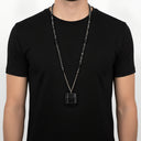 שרשרת פתק אפורה – חרוזים אפורים וקמע עור