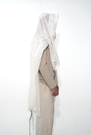 Tallit Moderne Blanc – Modèle Haï | Eliorness