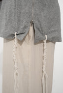 חולצת טי-שירט Tsitsit: אפור הת'ר להבה שחורה