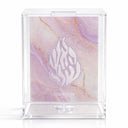 Boîte de Tsedaka design en acrylique transparent avec fond effet marbre rose poudré et veinages dorés, objet de charité Judaica Eliorness