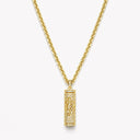 Collier Mezouza en argent plaqué or jaune Eliorness contenant le Petek de Rabbi Nahman, entièrement serti de zirconium brillants gravé du logo Aech Sheli – Bijou juif Judaica premium.
