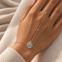 Bracelet de main Aech Cheli argent 925 porté