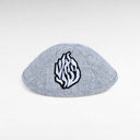 Kippa en lin Gris – Broderie Aesh Sheli