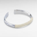 צמיד Petek מתכת – גימור קרוקו לבן