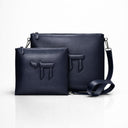Set de Pochettes Tallit & Téfilines Cuir Gaufré – Bleu Marine, Haï – maroquinerie Eliorness